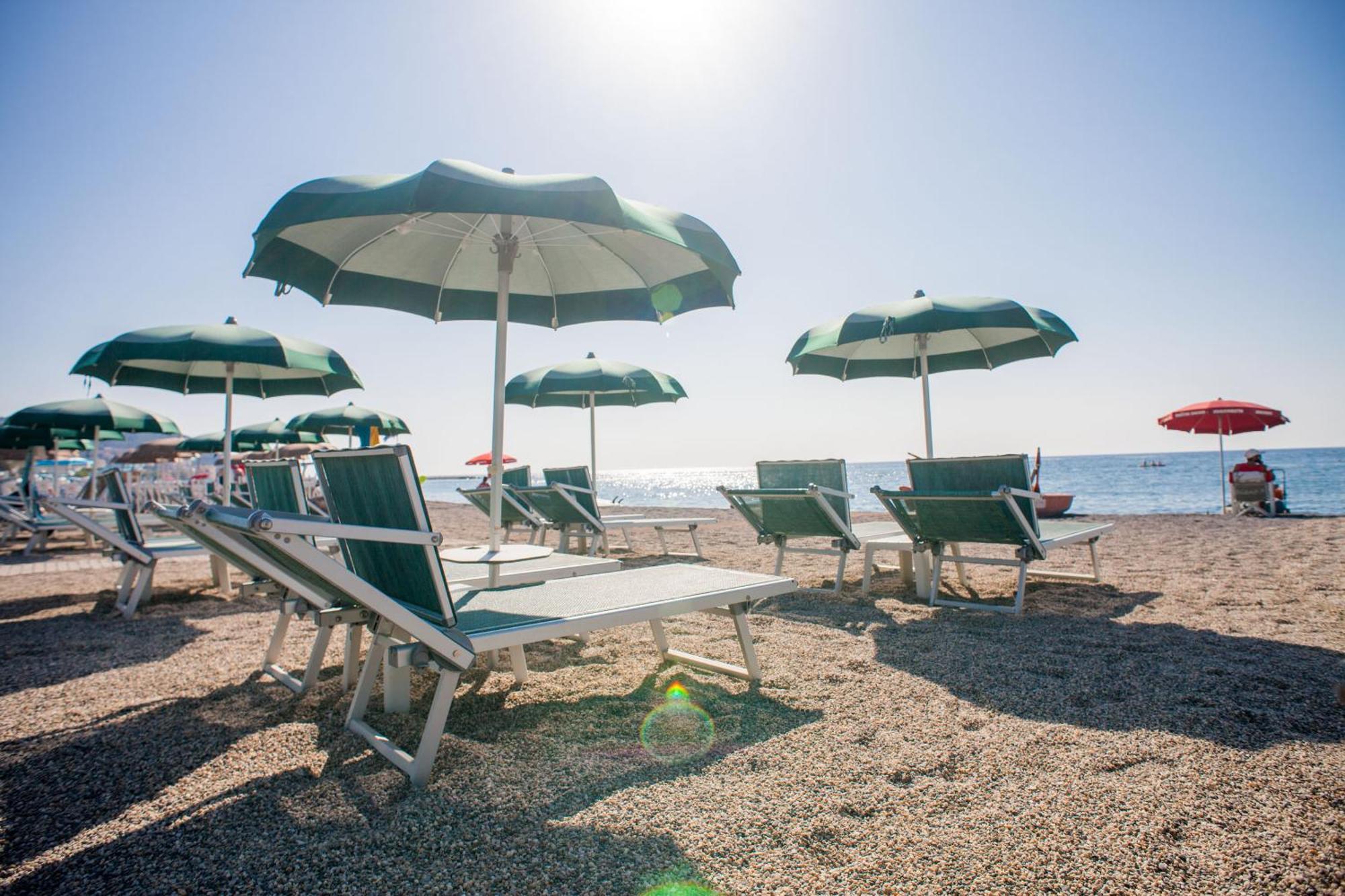 Hotel Gabriella دْيانو مارينا المظهر الخارجي الصورة